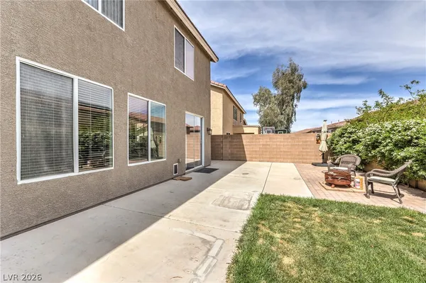 $485,000 | 664 Sunrise Lake Place, Henderson, NV 89002