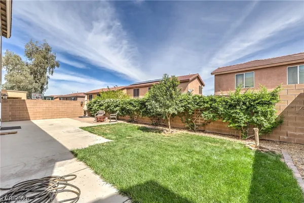 $485,000 | 664 Sunrise Lake Place, Henderson, NV 89002