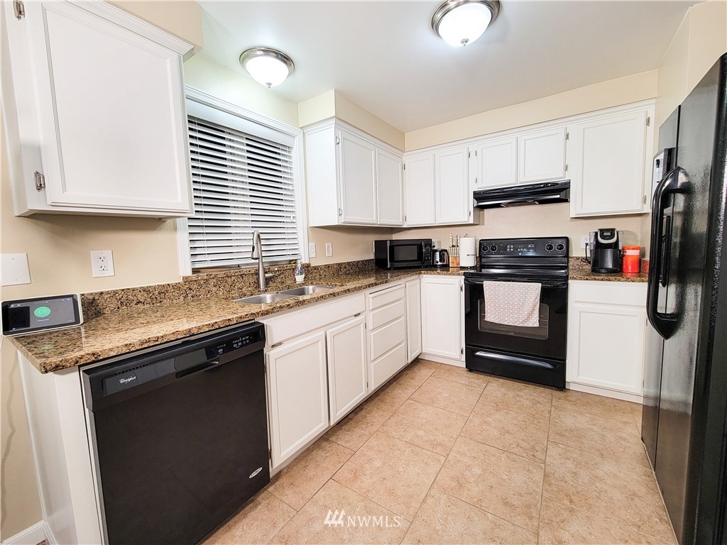525 Walnut Street Sultan, WA 98294 - Photo 4 of 18 Gallery Image 4