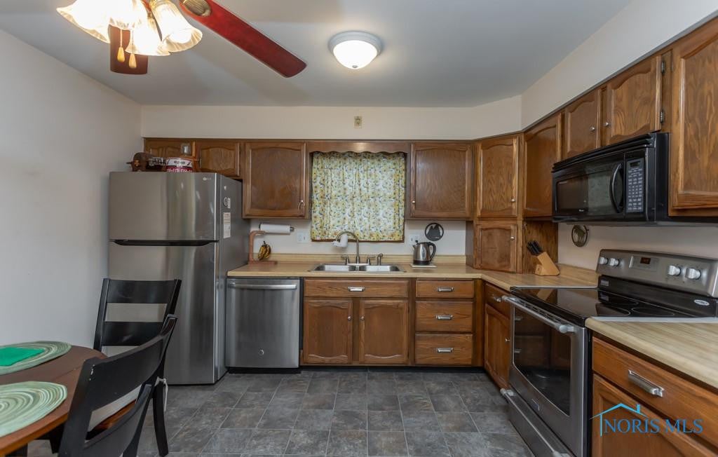 420 Rector Avenue Findlay, OH 45840 - Photo 9 of 21 Gallery Image 9