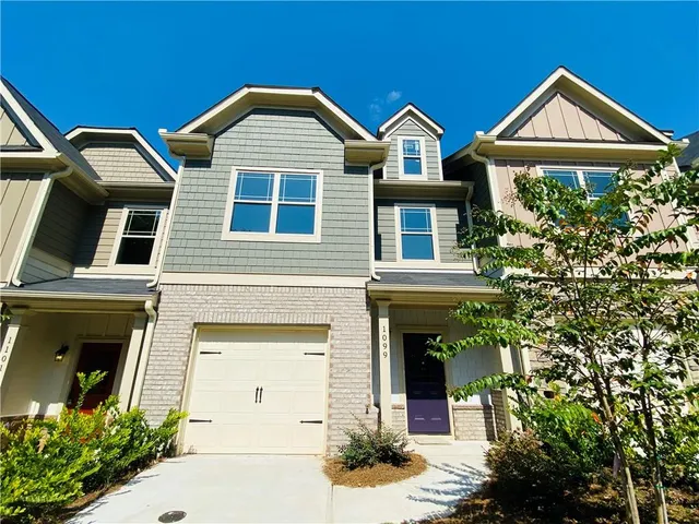 $1,990 | 1099 North Village Drive, Decatur, GA 30032