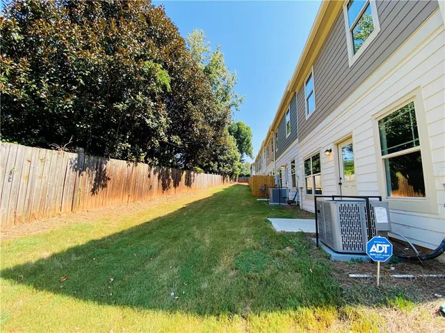 $1,990 | 1099 North Village Drive, Decatur, GA 30032