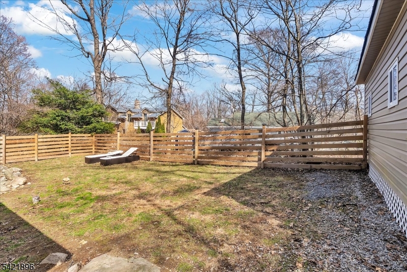 128 Birch Road Vernon, NJ 07422 - Photo 29 of 41