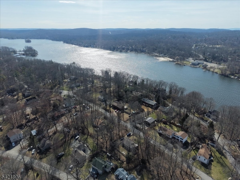 128 Birch Road Vernon, NJ 07422 - Photo 38 of 41