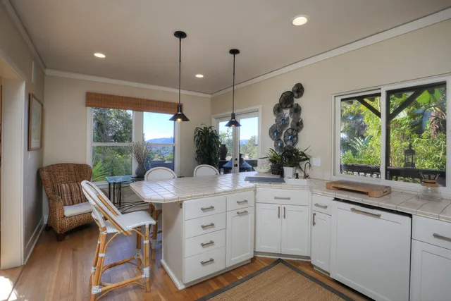 $6,000 | 1423 Alta Vista Road, Unit MAIN HOUSE, Santa Barbara, CA 93103