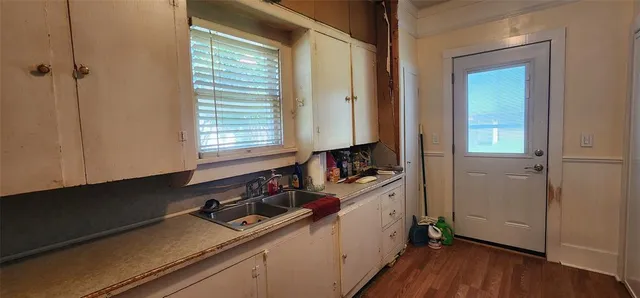 $114,900 | 108 South Bonham Street, Mexia, TX 76667