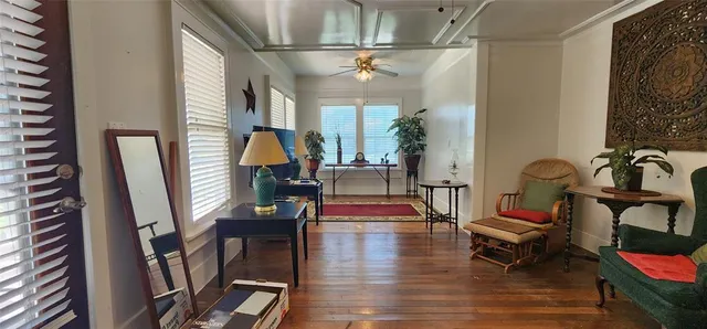 $114,900 | 108 South Bonham Street, Mexia, TX 76667