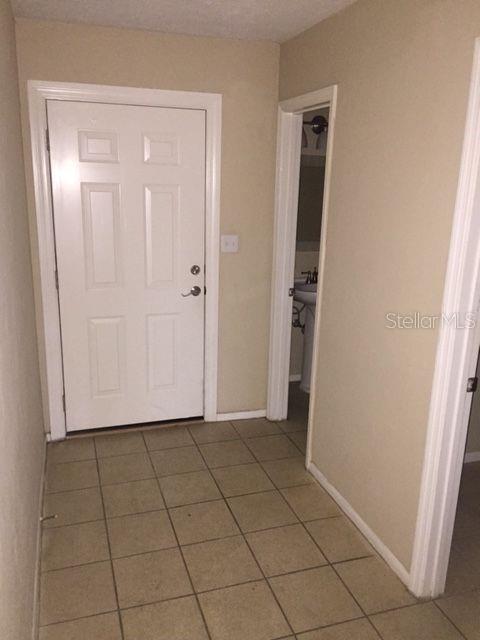 507 Northwest 39th Road, Unit 310 Gainesville, FL 32607 - Photo 3 of 18