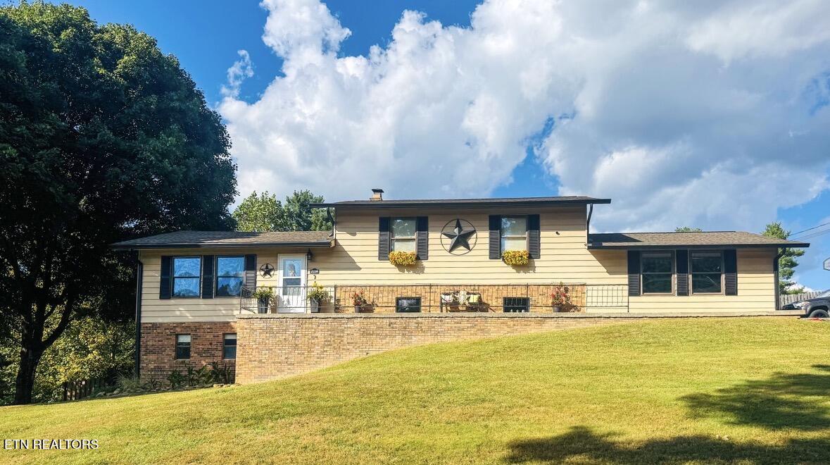 2334 Litton Road Oneida, TN 37841 - Photo 2 of 58 IMG_3818