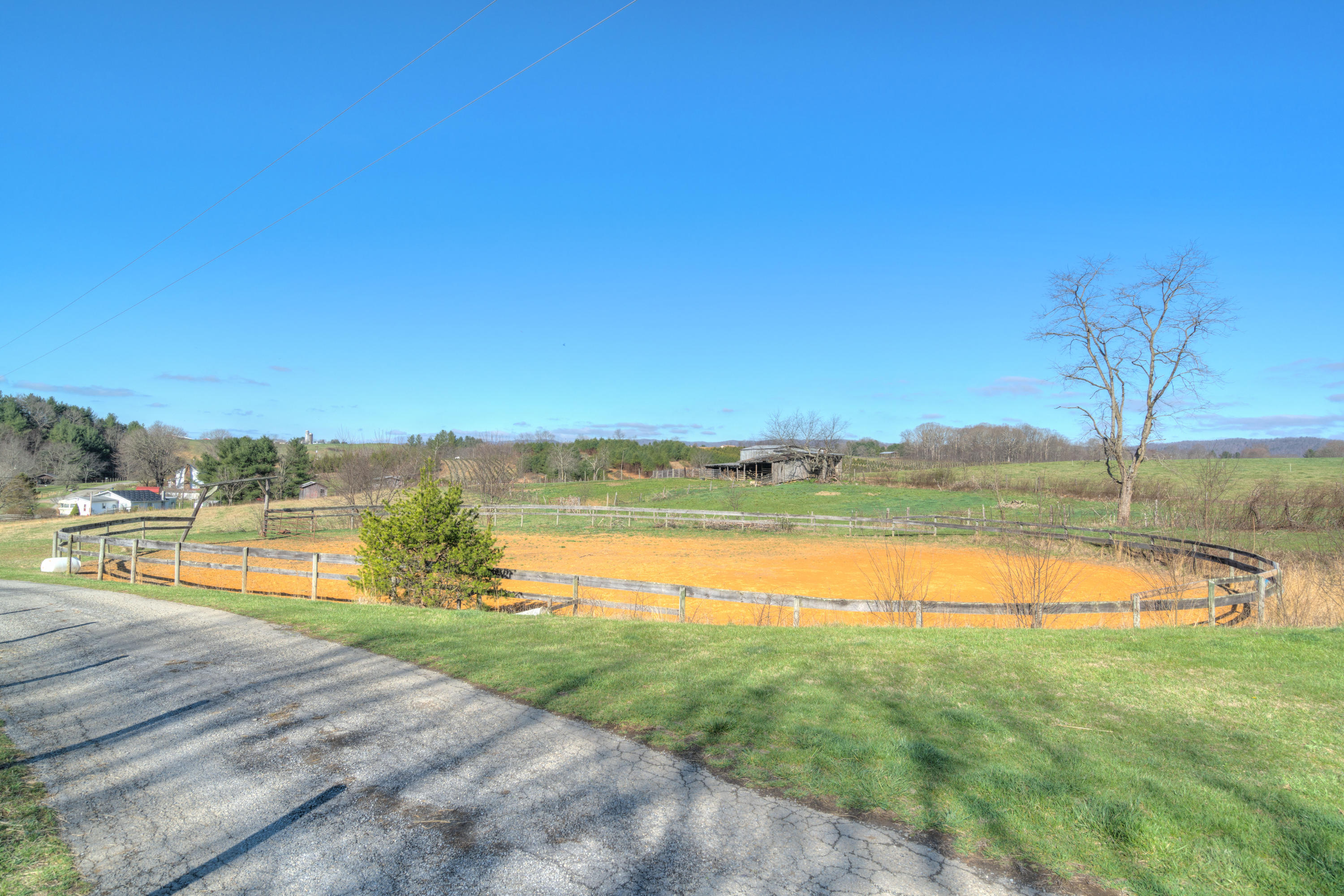 5188 Barsus Road Dublin, VA 24084 - Photo 26 of 31 5188_BarsusRd_HiRes-26