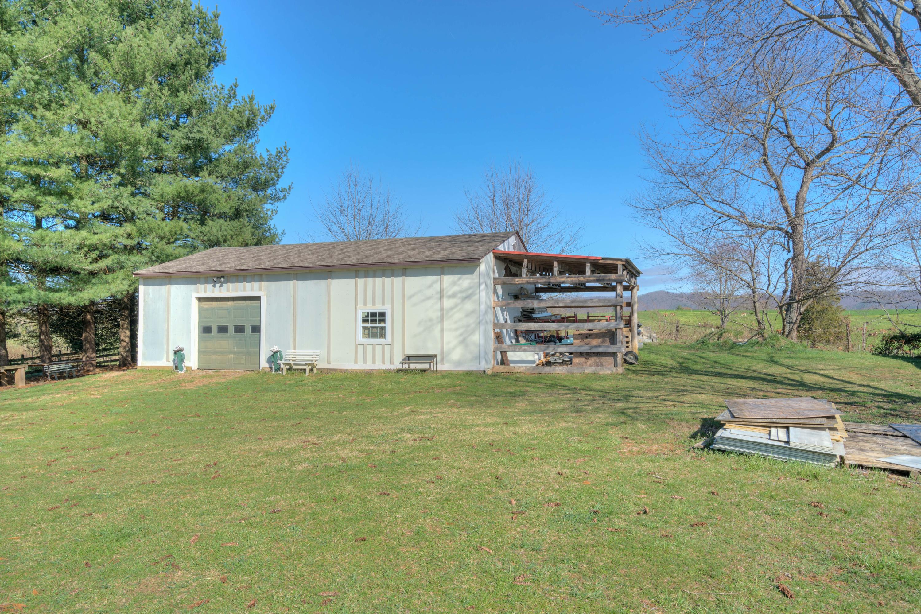 5188 Barsus Road Dublin, VA 24084 - Photo 28 of 31 5188_BarsusRd_HiRes-28