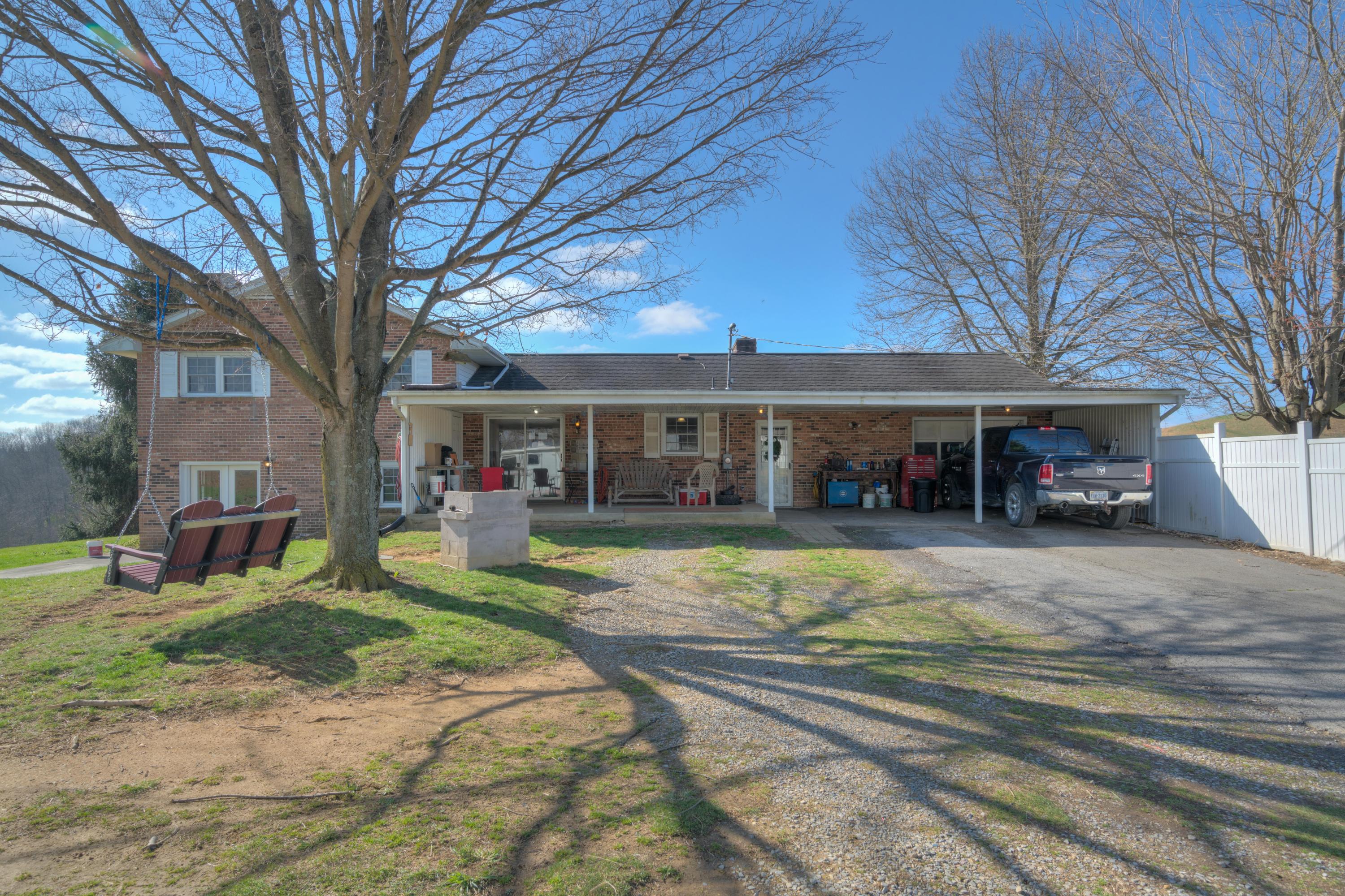5188 Barsus Road Dublin, VA 24084 - Photo 4 of 31 5188_BarsusRd_HiRes-4
