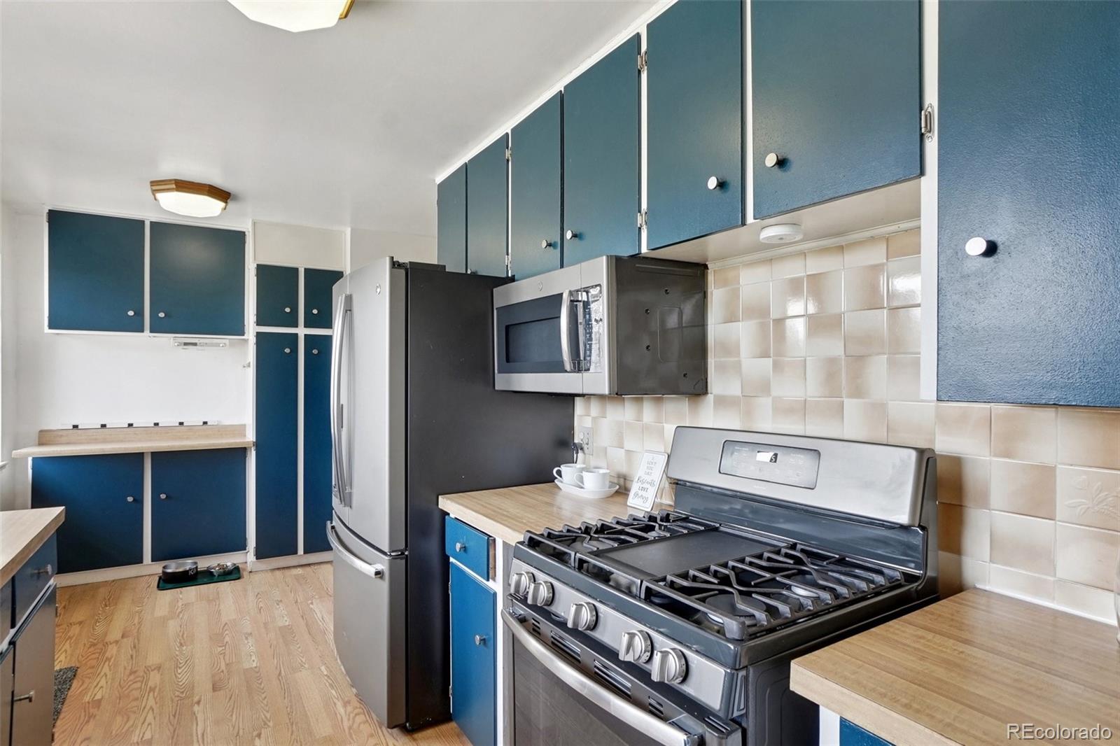 4216 Ammons Street Wheat Ridge, CO 80033 - Photo 13 of 50