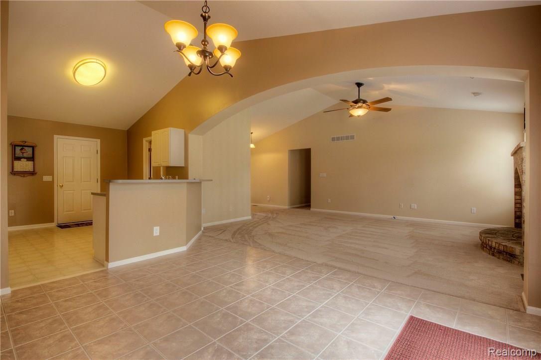 45855 Willow Road Belleville, MI 48111 - Photo 10 of 37 930A6627_8_9.jpg