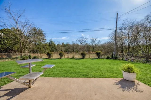 $225,000 | 1019 South Valentine Drive, Sherman, TX 75090