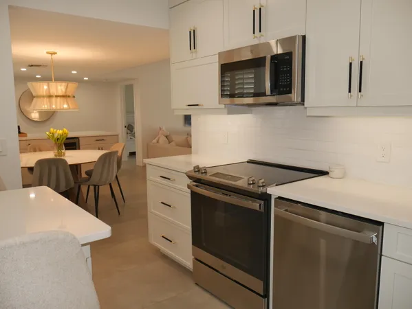 $4,000 | 4116 North Quail Ridge Drive, Unit A, Boynton Beach, FL 33436