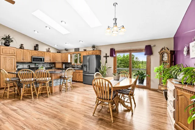 $490,000 | 2074 County Road 61, Carlton, MN 55718