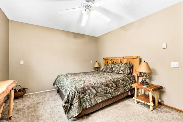 $490,000 | 2074 County Road 61, Carlton, MN 55718