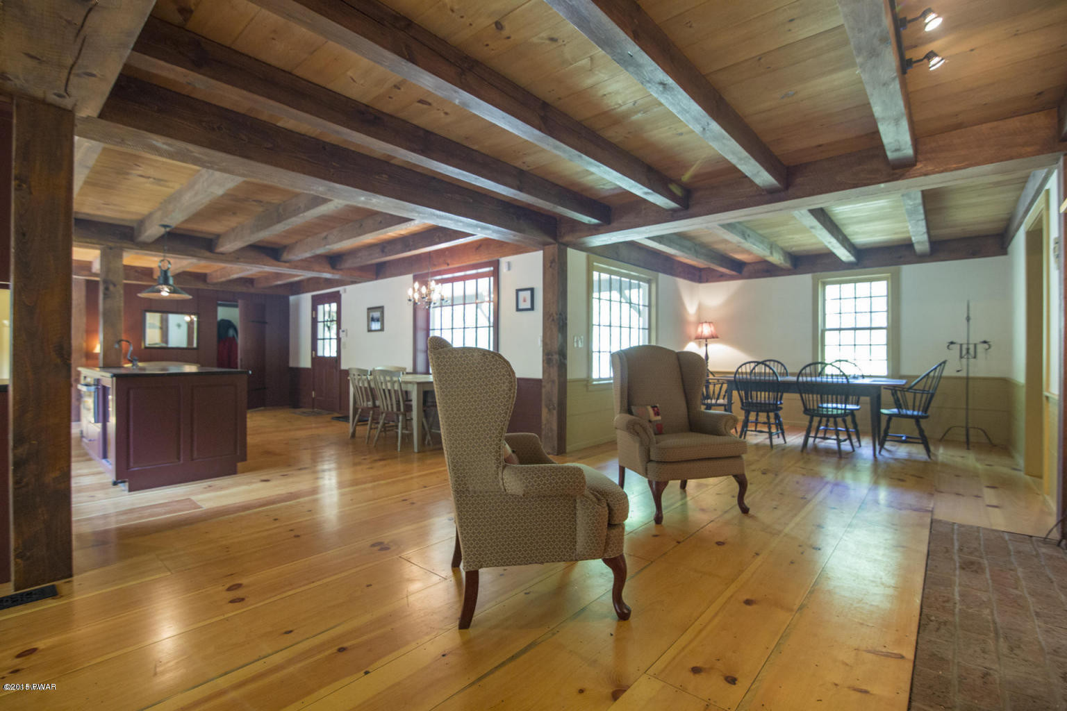 215 Spencer Road Dingmans Ferry, PA 18328 - Photo 8 of 39