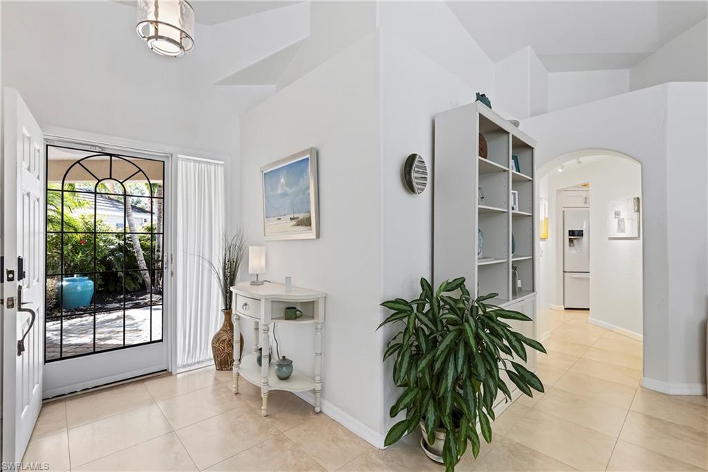 1269 Silverstrand Drive Naples, FL 34110 - Photo 16 of 43