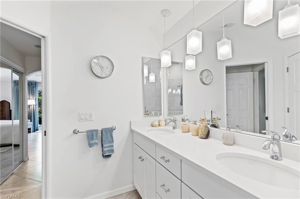 1269 Silverstrand Drive Naples, FL 34110 - Photo 29 of 43