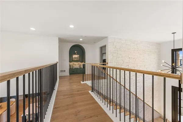 $1,299,900 | 9719 West 176th Terrace, Overland Park, KS 66013
