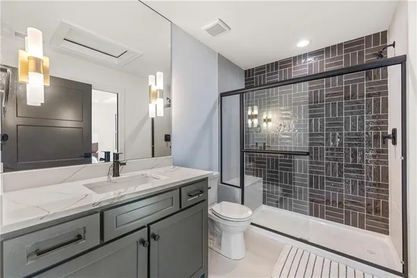 $1,299,900 | 9719 West 176th Terrace, Overland Park, KS 66013