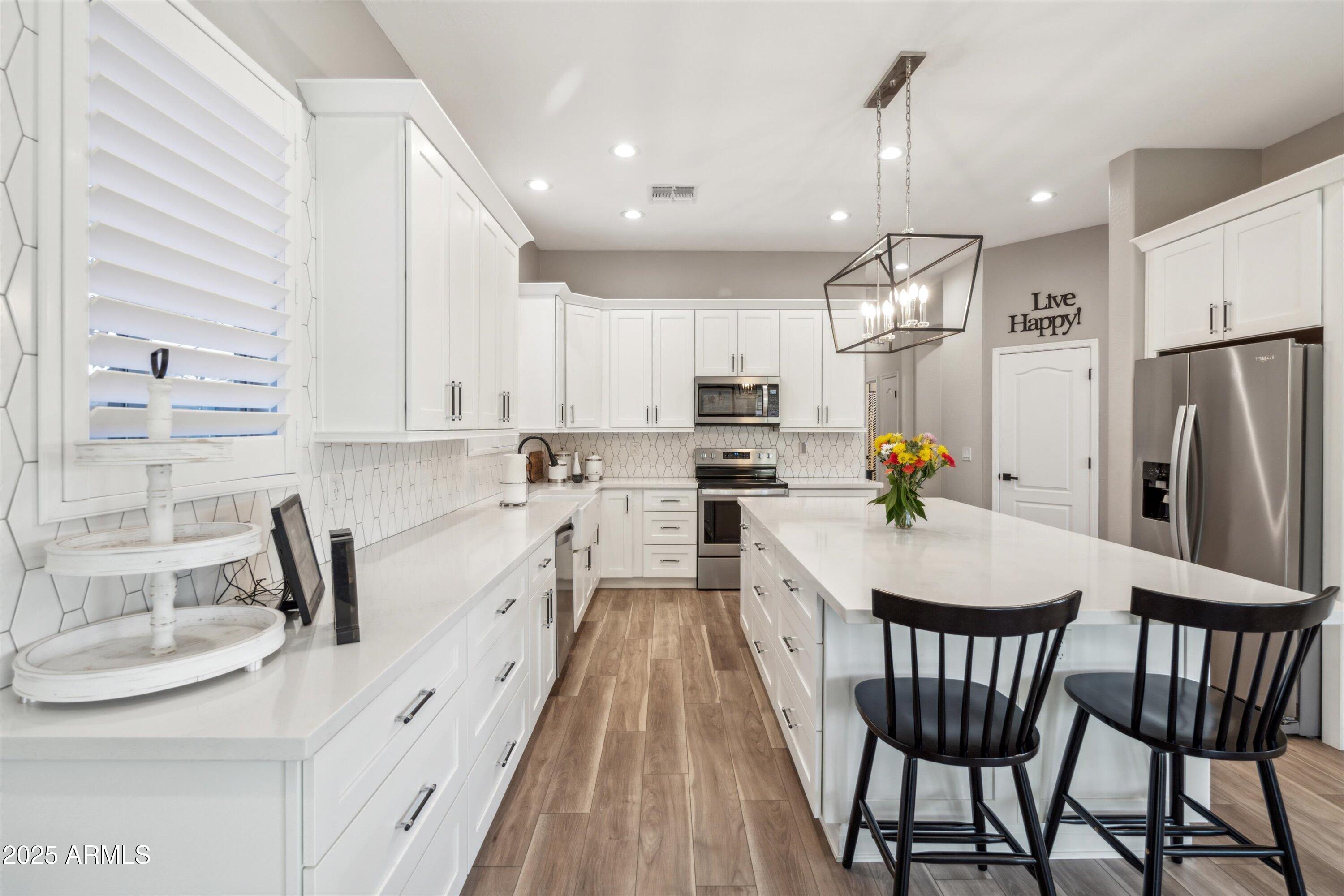 11013 East Decatur Street Mesa, AZ 85207 - Photo 12 of 33 12-Kitchen