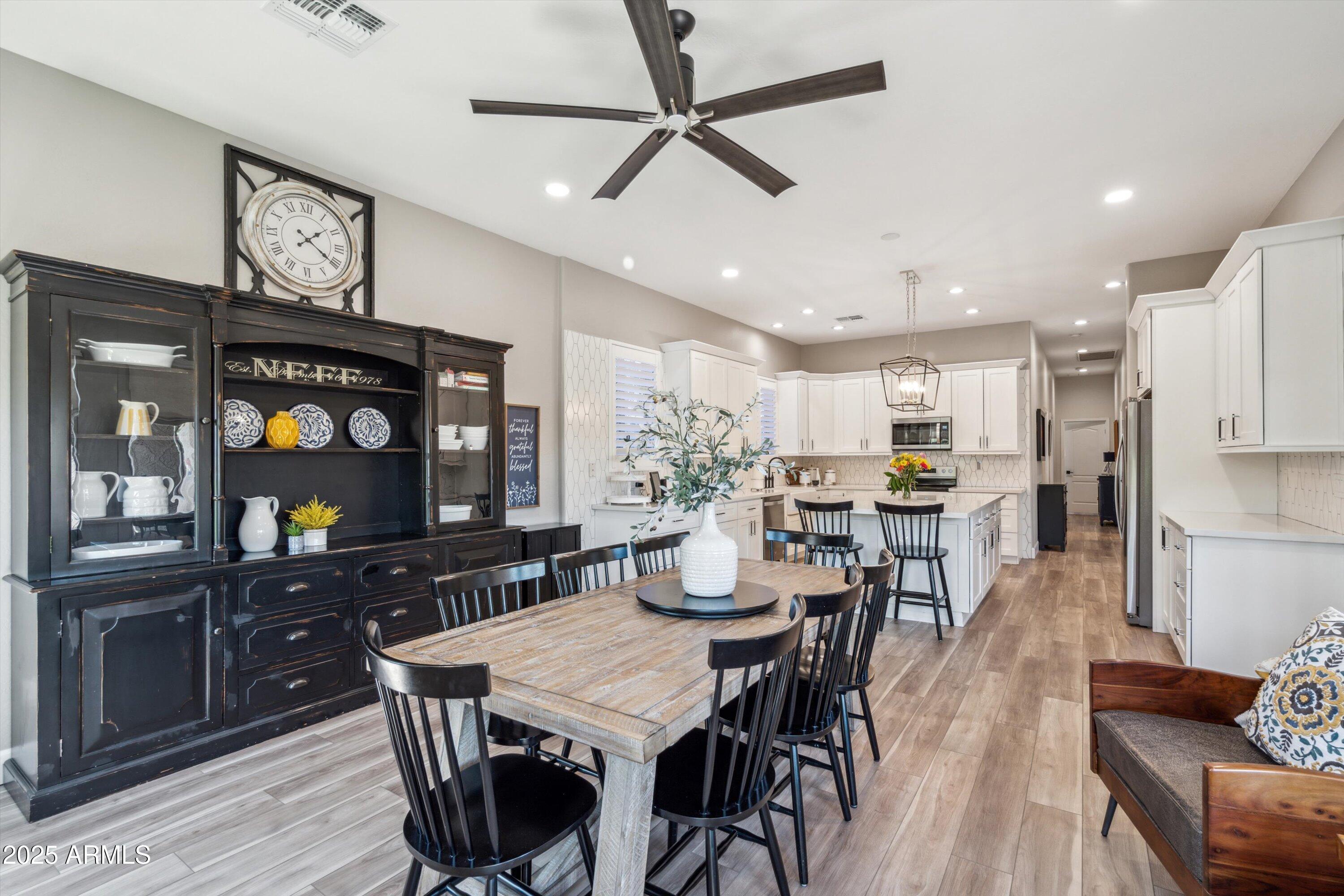 11013 East Decatur Street Mesa, AZ 85207 - Photo 16 of 33 16-Dining Area