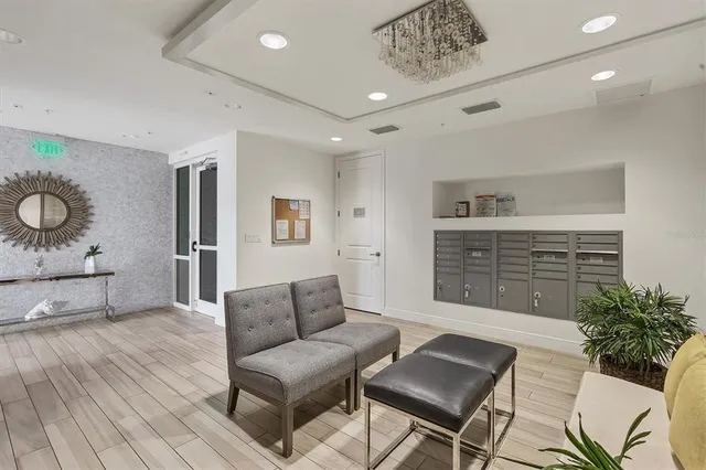 $1,000,000 | 10530 Boardwalk Loop, Unit 601, Bradenton, FL 34202