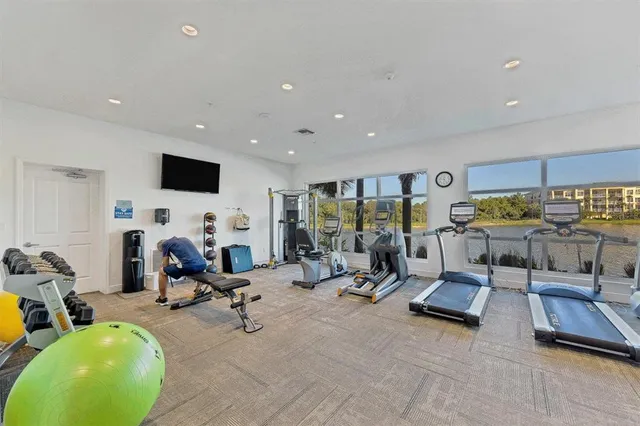 $1,000,000 | 10530 Boardwalk Loop, Unit 601, Bradenton, FL 34202