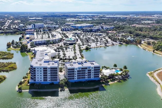 $1,000,000 | 10530 Boardwalk Loop, Unit 601, Bradenton, FL 34202