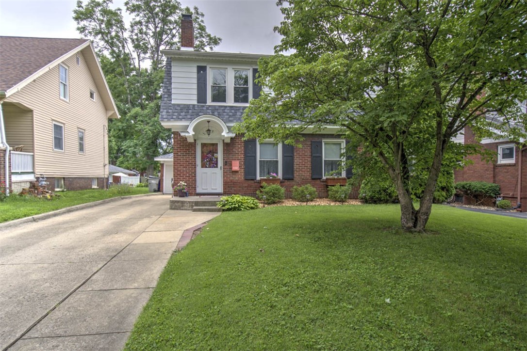 1585 West Wood Street Decatur, IL 62522 - Photo 2 of 24