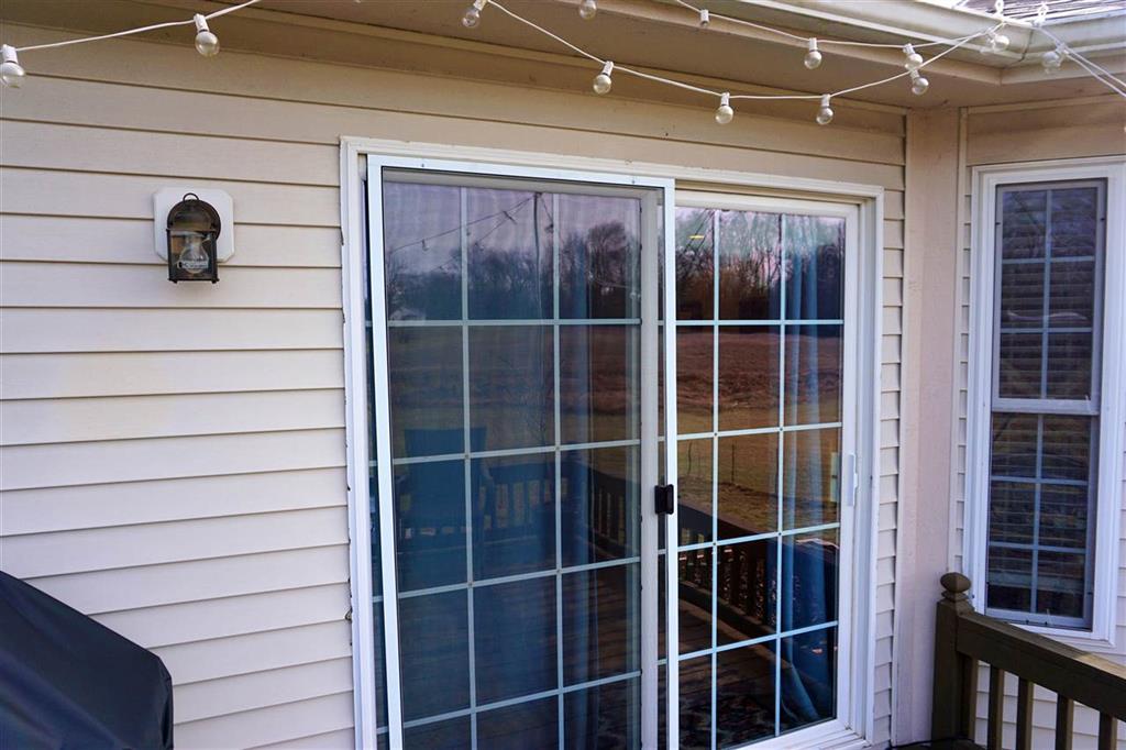 6089 Prairie Stream Way Columbus, IN 47203 - Photo 31 of 33 Gallery Image 31