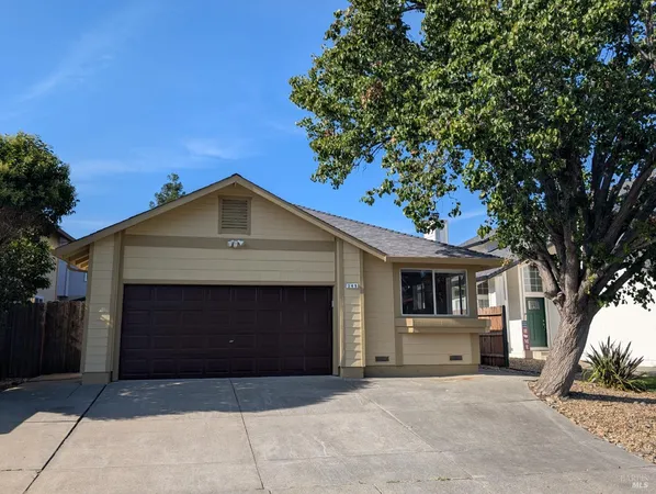 $539,950 | 349 Zachary Drive, Vacaville, CA 95687