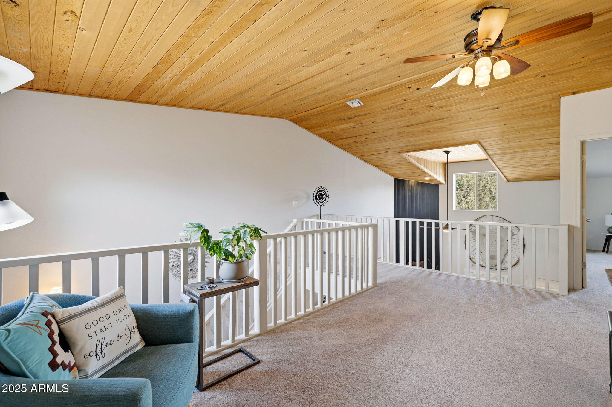 6168 West Starlight Ridge Parkway Lakeside, AZ 85929 - Photo 19 of 39 a view of balcony with furniture