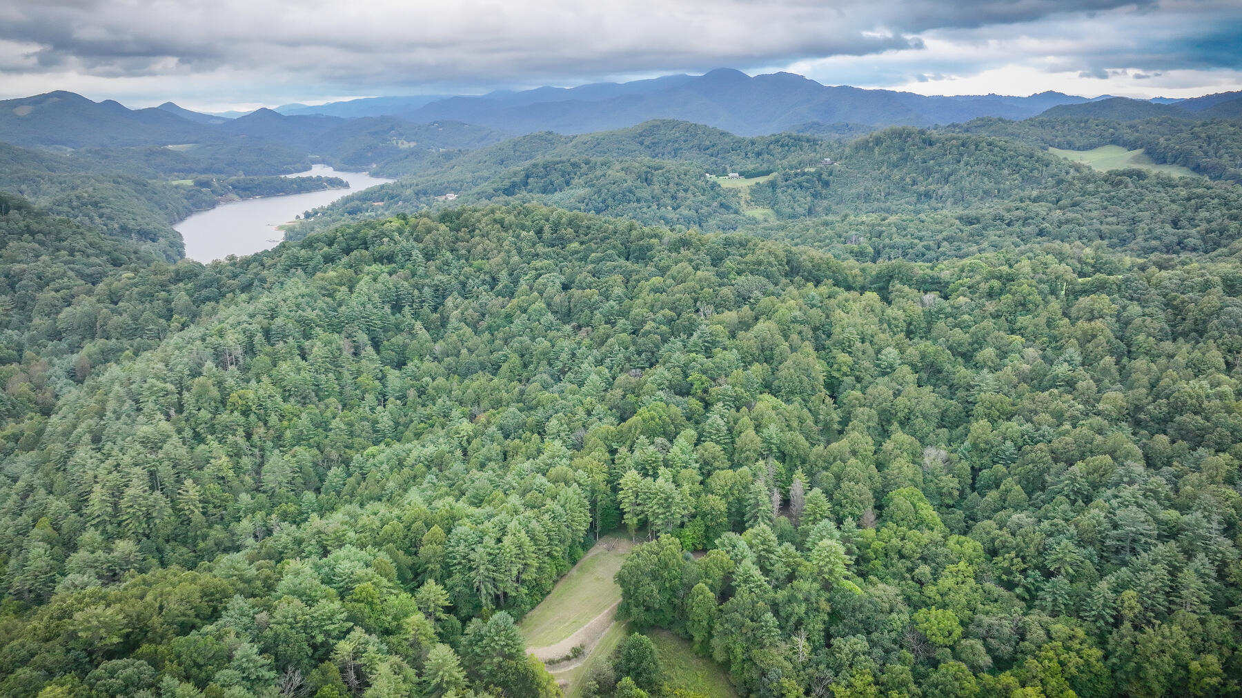 Lot 19 Raccoon Circle, Unit 19 Butler, TN 37640 - Photo 12 of 19 014