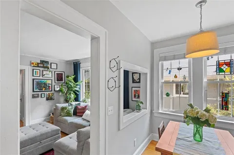 $195,000 | 70 Sheridan Drive Northeast, Unit 12, Atlanta, GA 30305