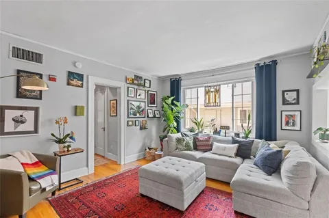 $195,000 | 70 Sheridan Drive Northeast, Unit 12, Atlanta, GA 30305