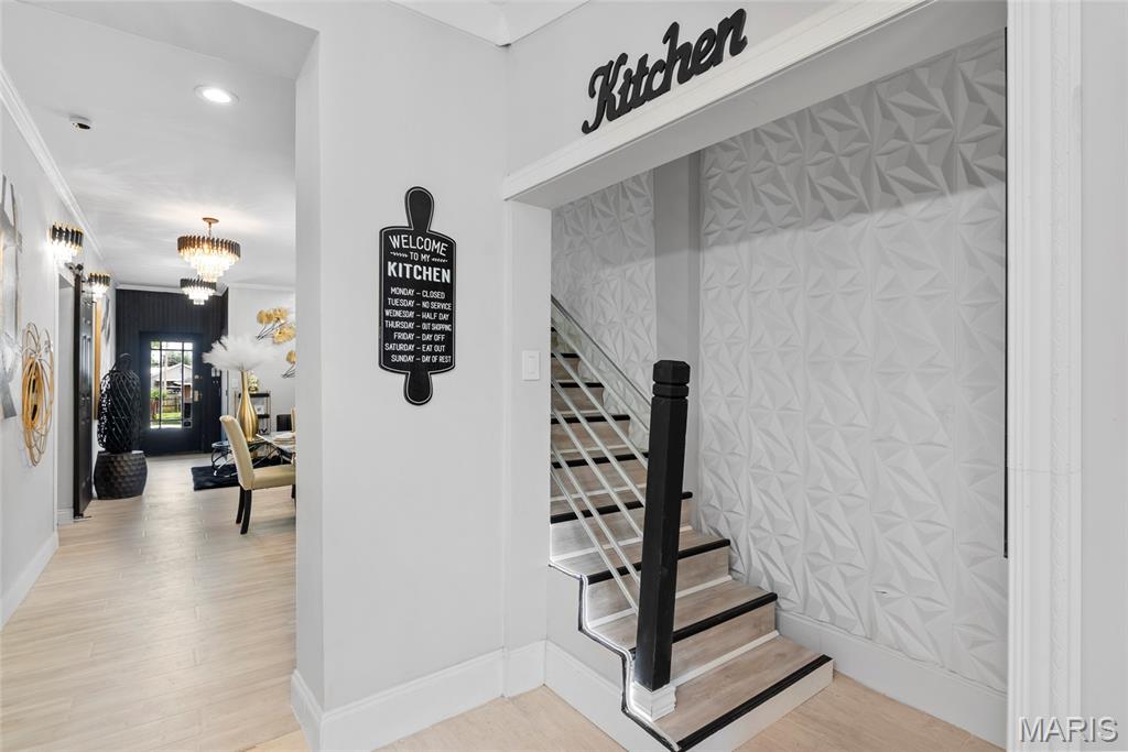 1821 Edwardsville Road Madison, IL 62060 - Photo 3 of 10