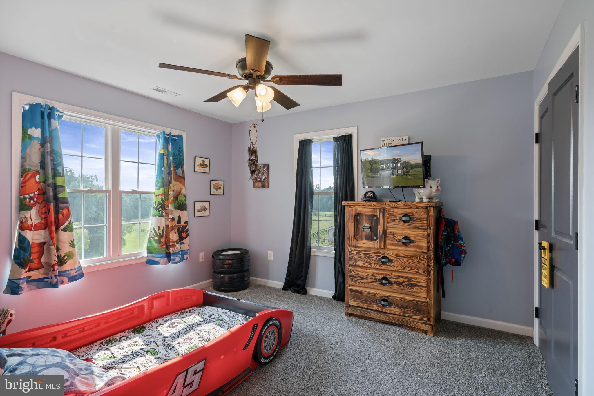 13401 Sillamon Road Goldvein, VA 22720 - Photo 24 of 52 Spacious second bedroom