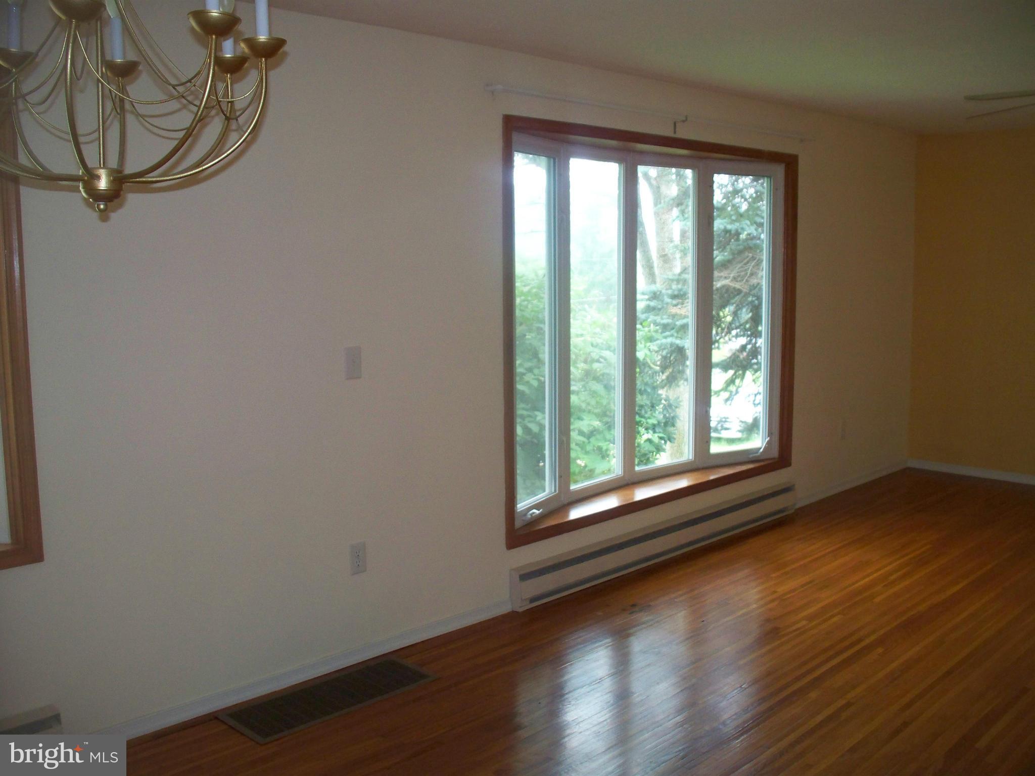 12705 Woodbine Road Southwest Lavale, MD 21502 - Photo 11 of 24 Dining Room