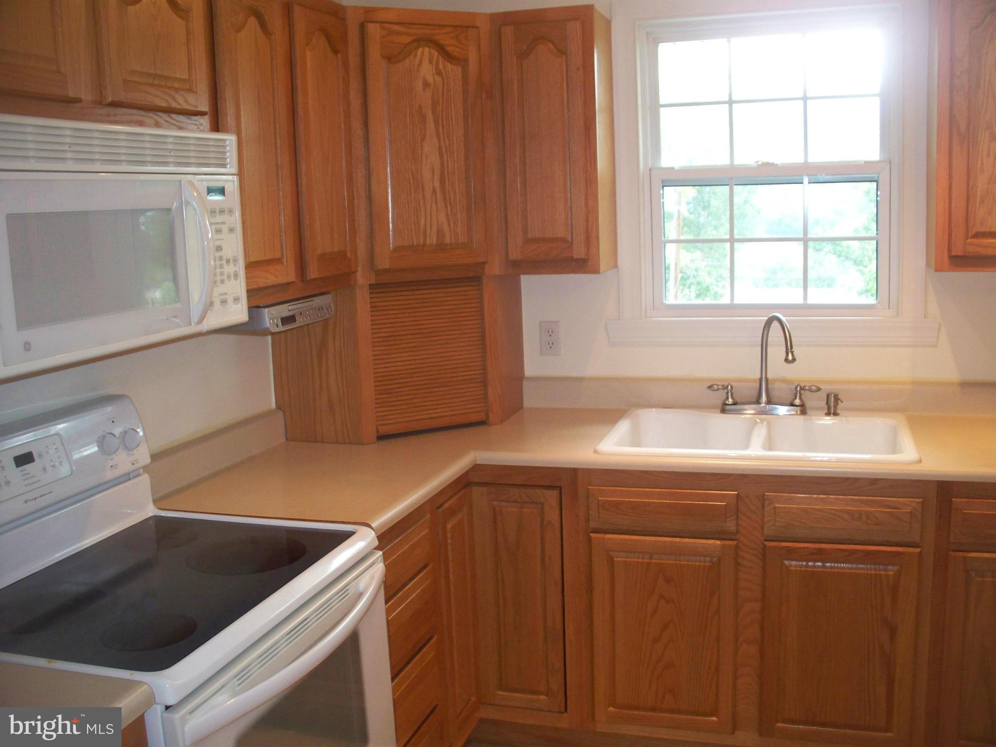 12705 Woodbine Road Southwest Lavale, MD 21502 - Photo 13 of 24 Kitchen