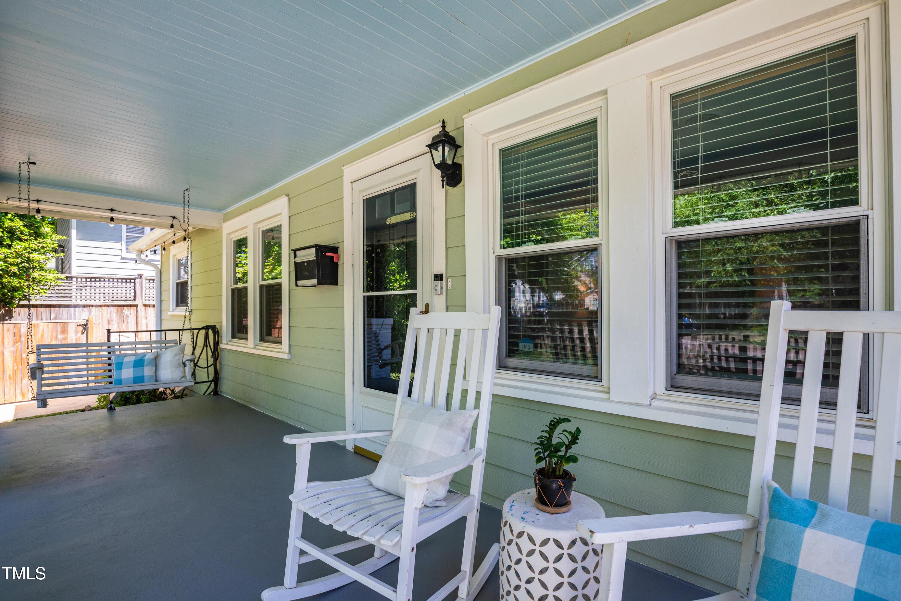 1714 Carson Street Raleigh, NC 27608 - Photo 5 of 38 a living room with patio