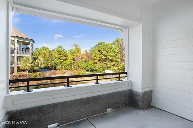 $539,500 | 644 Village Park Drive, Unit 207, Wilmington, NC 28405