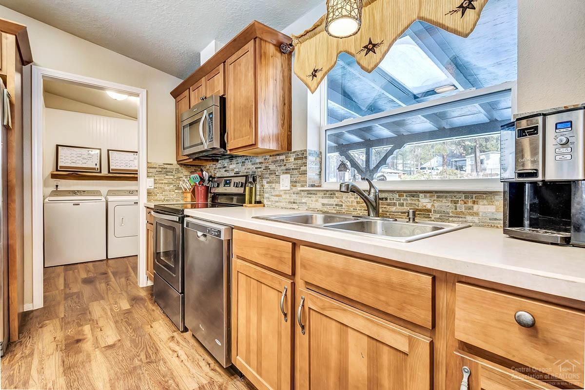 60098 Agate Road Bend, OR 97702 - Photo 15 of 25 Additional Photo