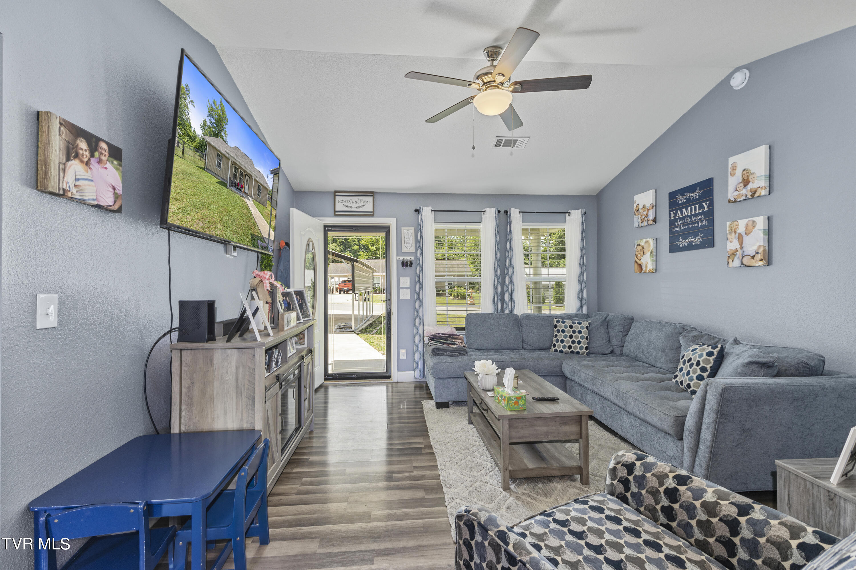 543 Shellbark Road Newport, TN 37821 - Photo 6 of 33 128A6107