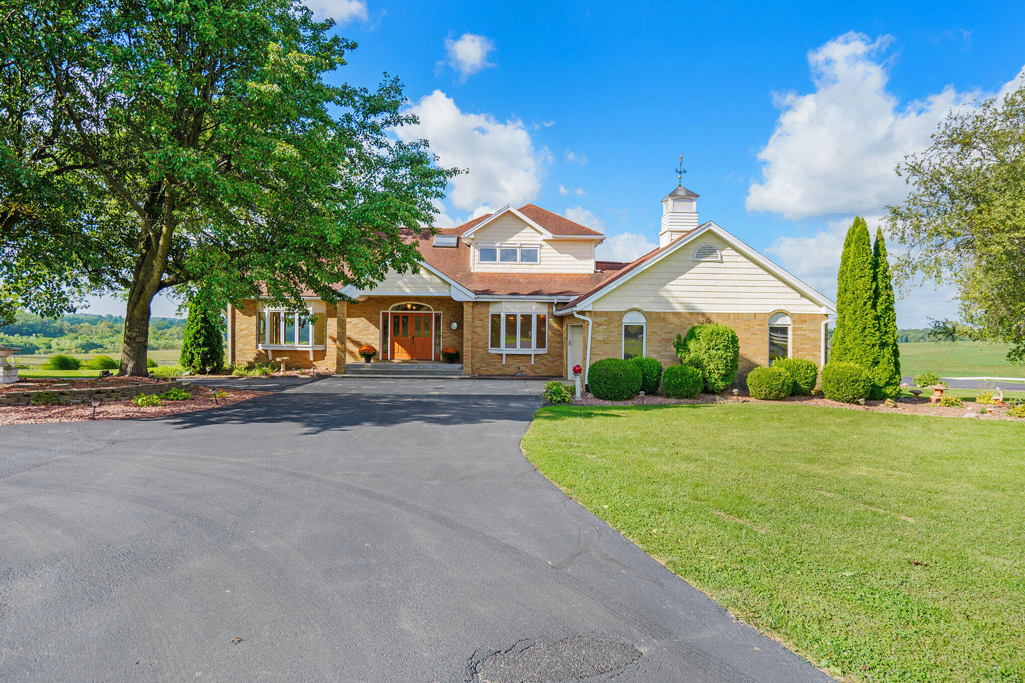 1380 Camp Road Buchanan, MI 49107 - Photo 5 of 38 Front View