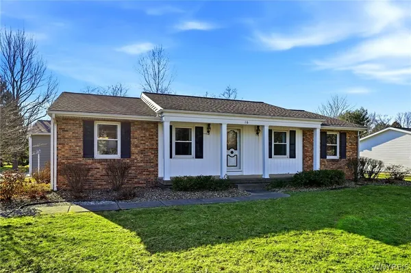 $375,000 | 16 Rolling Hills Drive, Orchard Park, NY 14127