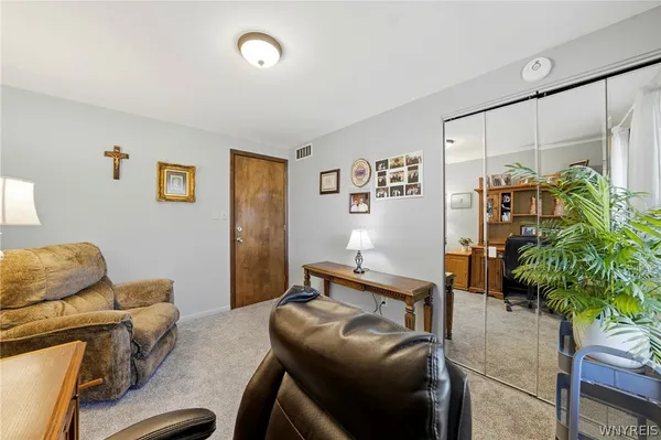 $375,000 | 16 Rolling Hills Drive, Orchard Park, NY 14127